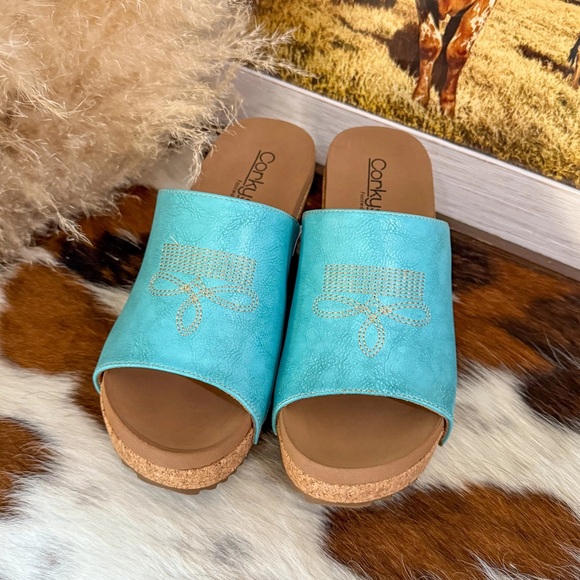 NIB 🩵 Corkys Women's turquoise Wedge - Picture 2 of 4